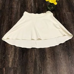 🌸 Cream Skater Skirt🌸